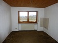 Sonnige 4-Zimmer-Wohnung mit Ausblick und Balkon zu vermieten 667025