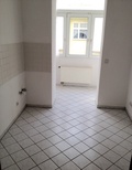 Preiswerte Kleine 2-Raum-Wohnung in MD-Stadtfeld Ost,ca 55 m², im 1.OG zu vermieten Bad mit Wanne ! 621427