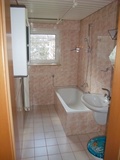 Neu renovierte 2ZKB , EBK, Keller, Stellplatz, Provisionsfrei, ab sofort 51999