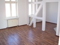 Ruhige  sonnige 2-R-Wohnung  in Magdeburg-Buckau , im  3.OG  ca. 61  m², Bad mit Dusche ,EBK 76982