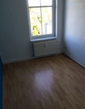 Sonnige preiswerte schöne 4-R-Wohnung im 3.OG mit großen Südbalkon Balkon zu vermieten ! 676504