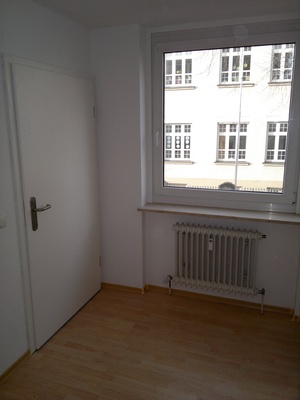 Perfekte Single-Whg - 1-Zi-App. in KF, zentrumsnah, 42m², `11 saniert, frei ab 1.8., keine Provision 561647