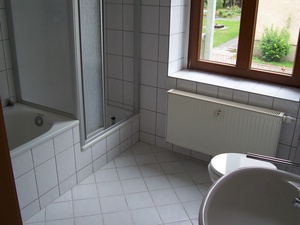 Freundliche sonnige  4-R--Whg mit BLK  san. Altbau; EG ca.87 m² in Magdeburg-Stadtfeld-Ost 22052