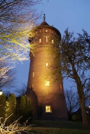 ++Wohnen im Wasserturm++ sanierter Luxus auf 8 Etagen ++ traumhafter Ausblick, Kamin  Aufzug inklusive! 49994