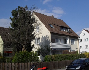 3-Zimmer DG-Wohnung in Ludwigsburg-Ossweil mit Garten, Einbaukueche etc, ab sofort zu vermieten 43310