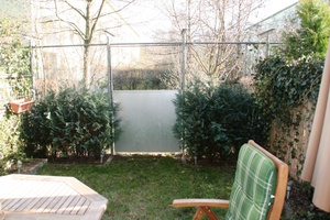 Moderne vollmöblierte 3 Zimmer-Maisonette-Wohnung mit Terrasse und Garten 40435