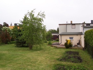 Preiswertes , Stadthaus ca.90 m²   mit großen  Grundstück  zu Verkaufen in Magdeburg-Stadtfeld -West 49383