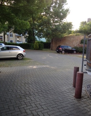Nachmieter gesucht ..! schöne preiswerte sonnige 1-R-Whg  in MD-Neue Neustadt  ca. 47m² im EG ,BLK. 649370