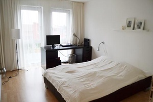 Provisionsfrei! Gehobene 2-Zimmer Whg mit Südbalkon, EBK, Garage  586169