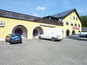 Wohn- Geschäftshaus in herrlicher exponierter Lage westlich von Augsburg in Horgau 652820