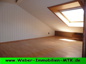 JUMBO DG Wohnung in kleiner WE in Krifteler BEST - Lage, fast 91 qm Grundfläche 254654