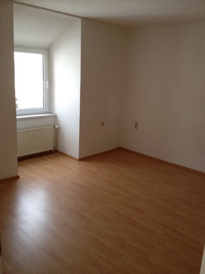 Wohnen über der Stadt ,schöne 2-R-Dachgeschosswohnung, san. Altbau; DG  60 m² in MD.Stadtfeld-Ost 619565