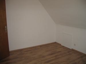 2 Zimmer-Whg, neu renoviert, 50m²,  9673