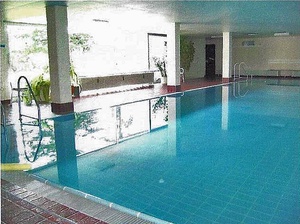 Schöne Wohnung im ruhigen Bolsterlang mit Schwimmbad und Sauna - Rendite ca. 5% 602109