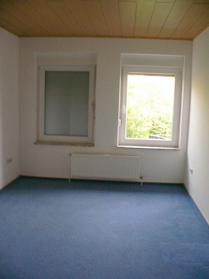 Schöne sonnige 3-R-Wohnung ca. 76 m²  EG mit Terrasse bei Schöningen-Ortsteil, Hoiersdorf 26872