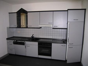 Schöne 2-Zimmer Wohnung mit Einbau 4617