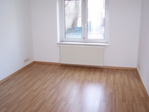 Schöne helle gut sanierte 3-R-Whg. in Magdeburg - Stadtfeld san. Altbau;  EG ca. 91 m² für WG ...! 76569