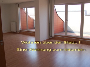 Traumhafte 2-Zimmer-Dachgeschosswohnung mit 2 Dachterrassen und amerikanischer Küche! 46785