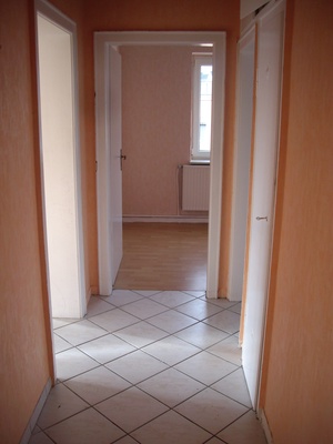 3-Zimmer Wohnung mit Balkon 9822