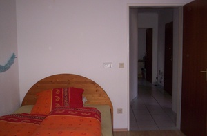 Schöne 2-Zimmer-Wohnung in Dieblich mit Balkon und Einbauküche 51354