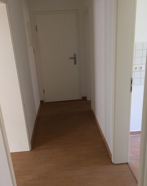 Schicke sonnige 2-R-Wohnung  in MD.Stadtfeld -Ost ca.59 m²  mit sonnigen Balkon zu vermieten ! 677237
