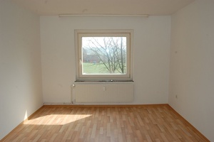 Stemmer Immobilien *** Kinderfreundliche 3 - Zimmer-Wohnung mit Balkon in Vlotho *** 425179