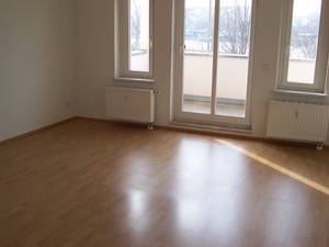 Sonnige freundliche  3-R-Wohnung  im 1.OG ca.85  in Magdeburg-Werder mit Aufzug und BLK. 225687