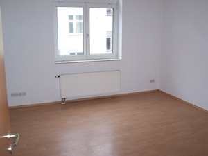 Preiswerte sonnige 2-R-Whg.in Magdeburg-Stadtfeld  san. Altbau; im 2 ca. 55  m²  mit kleiner Loggia 71240