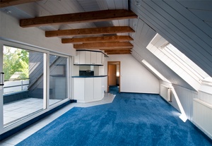 Schöne Dachgeschoss - Wohnung 16409