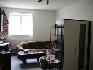 Schicke WG-Geeignete  3-Raum-Wohnung in Connewitz sucht Nachmieter!!! 38705
