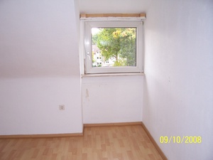 Helle DG Wohnung 2.5 Zimmer  5540