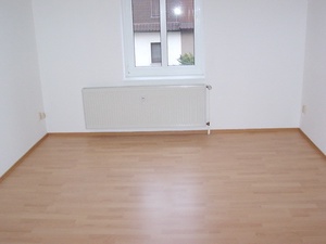 Schöne  preiswerte helle  3-R-Whg. in Magdeburg - Ottersleben  ca.85 m², im 1.OG  mit Balkon 206290