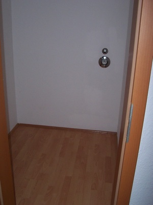 Wohnen am  Rande der Stadt, sonnige 3-R-Wohnung im EG ca. 91 m²; sonniger BLK.in MD-Hopfengarten 229118