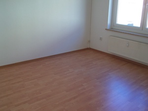 Tolle preiswerte  2-R -Wohnung im EG, mit Balkon in Magdeburg-Fermersleben  ca. 58m²; zu vermieten 40236