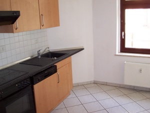 Gut sanierte freundliche  2-R-Wohnung ca. 81 m² in Magdeburg -Stadtfeld -Ost mit EBK 2.OG u.3.OG 147934