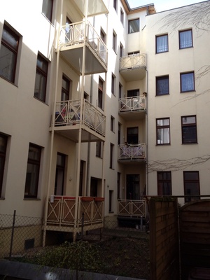 Sonnige freundliche  4-R-Wohnung  im 2.OG ca.110 in Magdeburg-Werder  mit Balkon zum Hof ! 402861