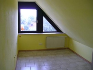 Schöne 3-Zimmer-Wohnung in ruhiger Dorflage. Provisionsfrei.  106695