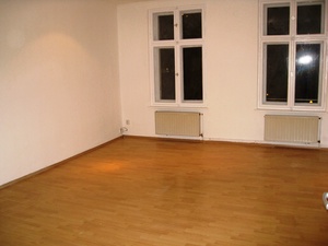 schöne, große 3 Zi. Wohnung, 93 m² 11672