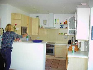 luxuriöse  Wohnung zu vermieten! 8918