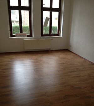 Schicke sonnige helle 3-R.-Wohnung, ca.90m², EG,Uni-Nähe, mit Balkon, Stadtfeld-Ost, WG geeignet ! 563320