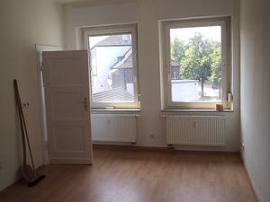 2 Zimmer Wohnung in Krefeld City  8123