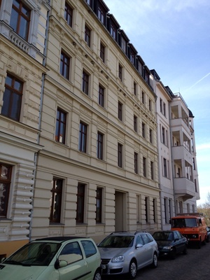 Sonnige freundliche  4-R-Wohnung  im 2.OG ca.110 in Magdeburg-Werder  mit Balkon zum Hof ! 402860
