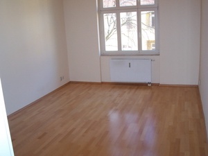 Wohnen im grünen , helle preiswerte  2-R- Whg.im  2.OG  in  MD -Berliner Chaussee ca. 62 m² ,BLK 92511