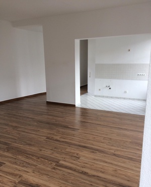 Sehr schöne hochwertige  3-R-Wohnung,in Magdeburg  - Stadtfeld Ost  im 2.OG  ca.97 m² mit Balkon ! 677091