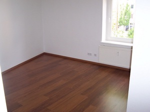 Angebot der Woche , freundliche  preiswerte 3-R-Whg.in MD Stadtfeld-Ost im 1.OG ca. 93 m² mit  ,Lift 192799