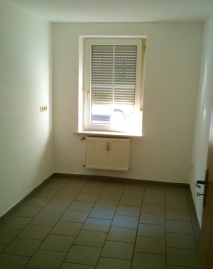 Sehr schöne sonnige  2-Wohnung in MD-Sudenburg, ca 60,00m² mit Terrasse zu vermieten ! 677961