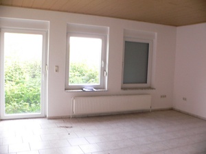 Schöne sonnige 3-R-Wohnung ca. 76 m²  EG mit Terrasse bei Schöningen-Ortsteil, Hoiersdorf 26869