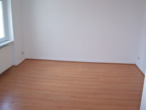 Schöne freundliche  WG geeignete 3-R-Whg. in MD-Sudenburg san. Altbau; 3OG.ca.86  m² mit Erker 57167