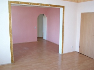 Schöne  preiswerte helle  4-R-Whg. in Magdeburg - Salbke   ca.90  m², 1.OG  mit  Wanne u.Dusche 59855