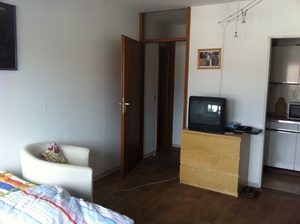 30qm Wohnung/Zimmer möbliert mit Balkon 152761